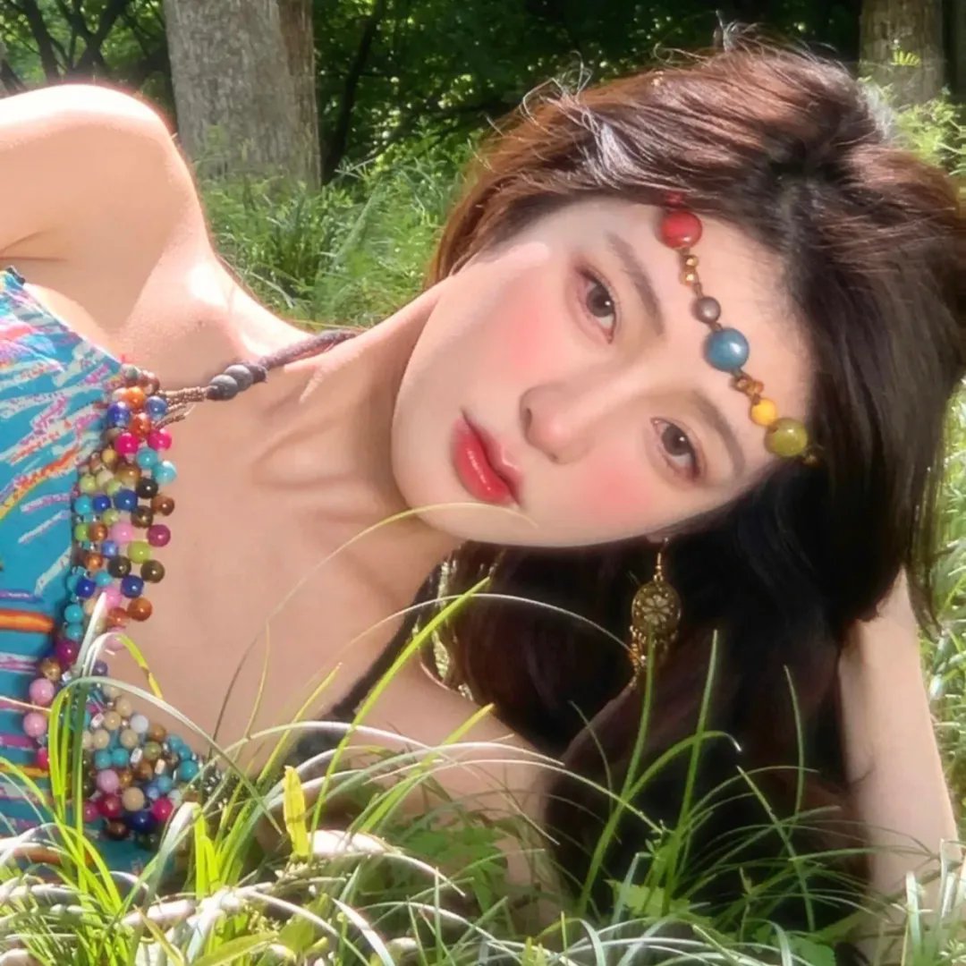 壁花女孩梦游中